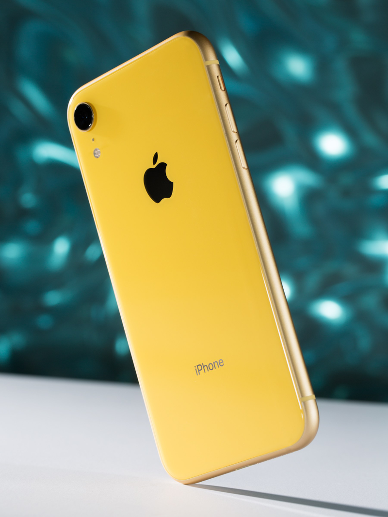 Illustration for article titled Iphone XR. The R stands for relatively.